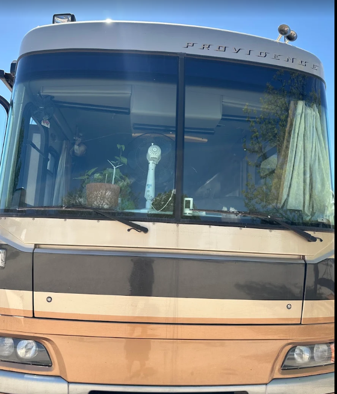 Large Providence motorhome windshield replaced by Patriot Auto Glass